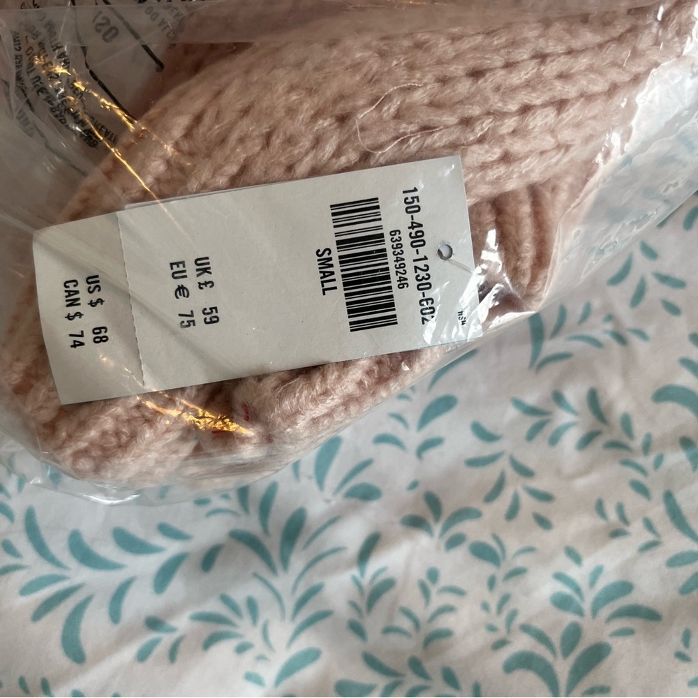 Blush Abercrombie sweater - Picture 4 of 5